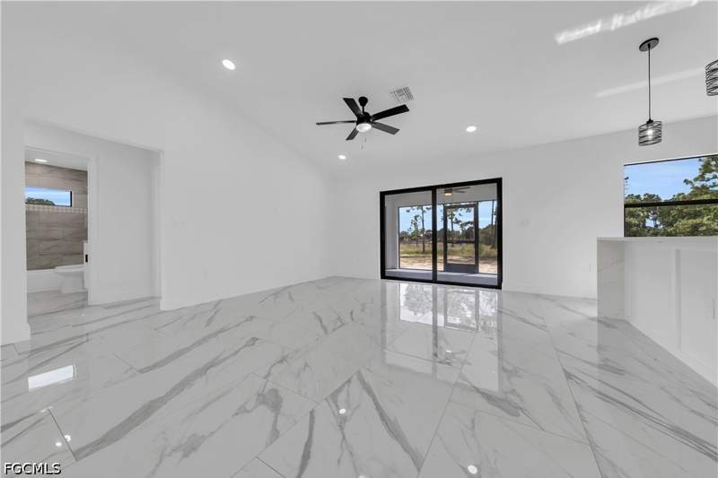 3 bedroom SingleFamilyResidence at 7573 19th Ter, Wheelers Subd, Labelle — photo 5