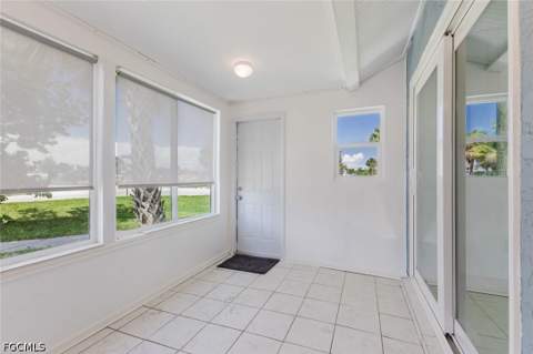 16595 Davis Rd, Fort Myers FL - photo 24 of 31