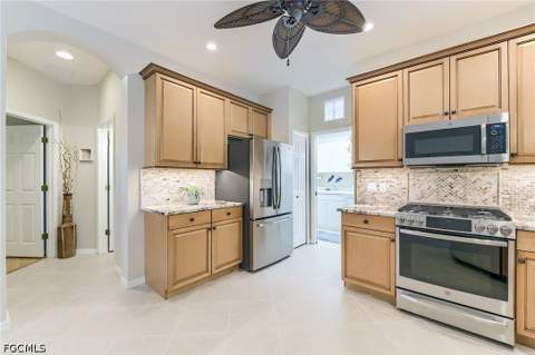 9211 Aviano Dr, Fort Myers FL - photo 15 of 50