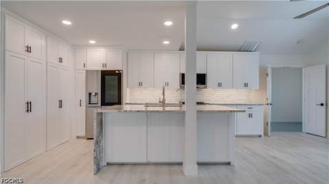 2010 NW 2nd Pl, Cape Coral FL - photo 14 of 37