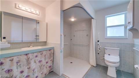 2010 NW 2nd Pl, Cape Coral FL - photo 23 of 37