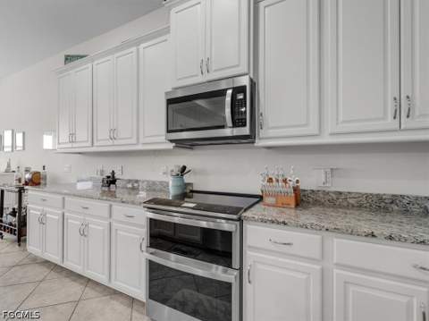 3271 Baravaldo Cir, Cape Coral FL - photo 15 of 50