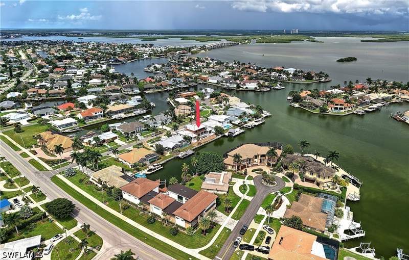 4 bedroom SingleFamilyResidence at 573 Goldcoast Ct, Marco Beach, Marco Island — photo 3