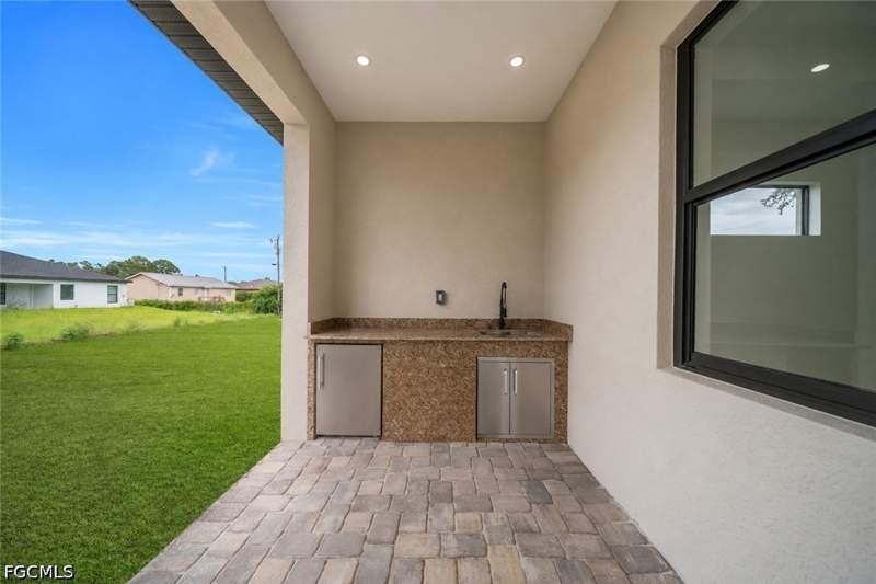 3 bedroom SingleFamilyResidence at 3312 3rd St SW, Lehigh Acres, Lehigh Acres — photo 5