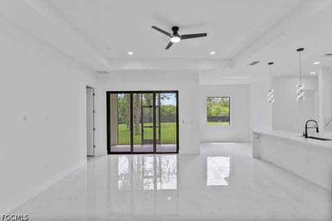 811 Rush Ave, Lehigh Acres FL - photo 18 of 49