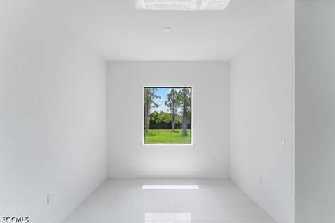 811 Rush Ave, Lehigh Acres FL - photo 22 of 49