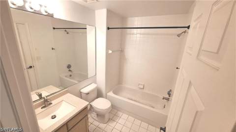 4645 Saint Croix Ln 1324, Naples FL - photo 10 of 18