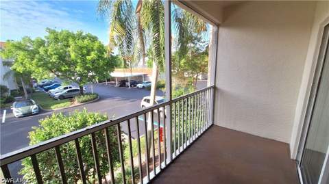 4645 Saint Croix Ln 1324, Naples FL - photo 8 of 18