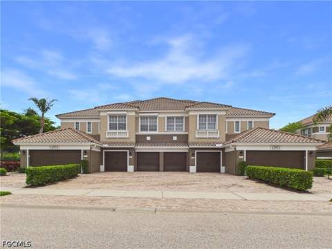 12971 Pennington Pl 102, Fort Myers FL - photo 22 of 26