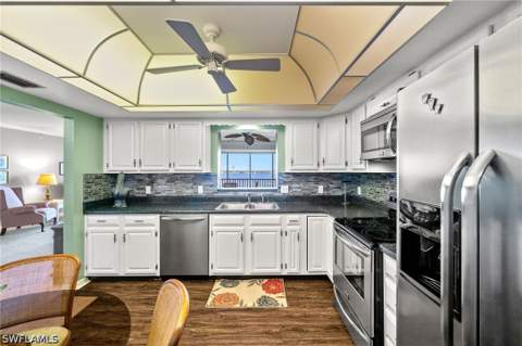 1900 Virginia Ave 902, Fort Myers FL - photo 9 of 46