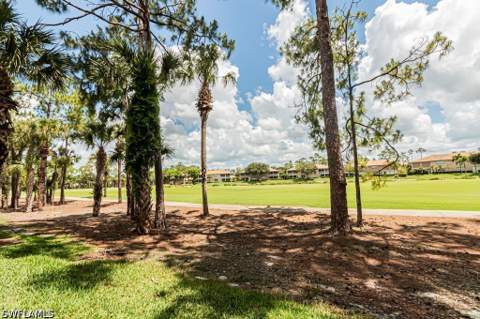 3977 Bishopwood Ct E 206, Naples FL - photo 17 of 39