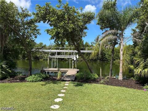 7150 Cobiac Dr, St James City FL - photo 14 of 37