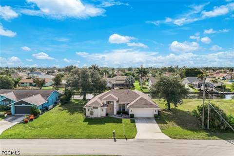 615 SE 19th Ct, Cape Coral FL - photo 17 of 48