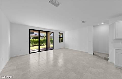 1552 Lake Jessup Cir, Cape Coral FL - photo 13 of 33