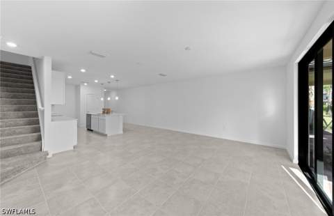 1552 Lake Jessup Cir, Cape Coral FL - photo 15 of 33