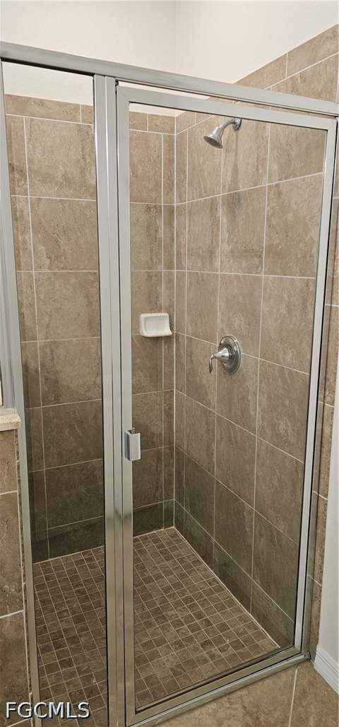 14312 Vindel Cir, Fort Myers FL - photo 10 of 20
