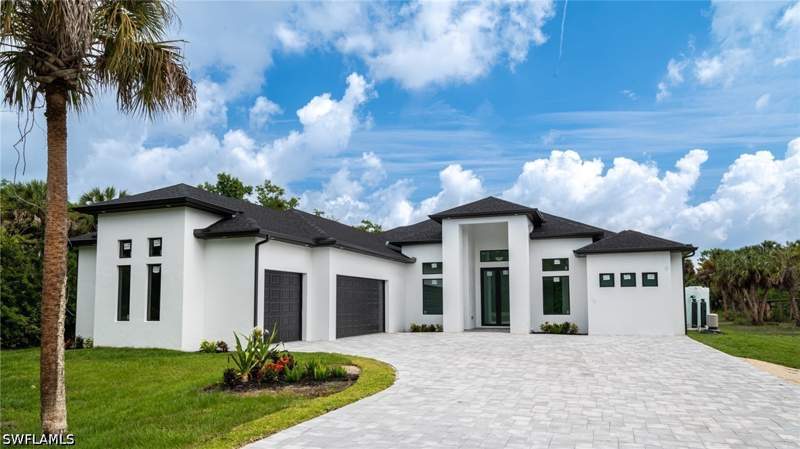 4 bedroom SingleFamilyResidence at 649 Golden Gate Blvd E, Golden Gate Estates, Naples — photo 2