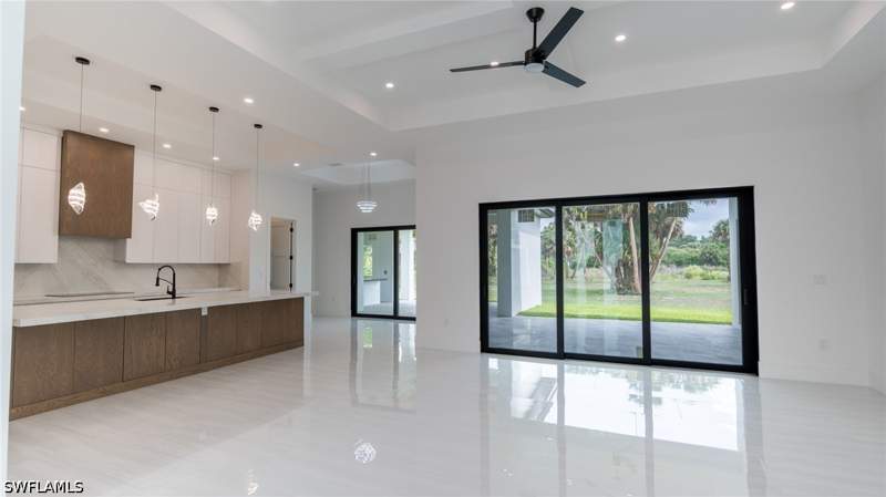 4 bedroom SingleFamilyResidence at 649 Golden Gate Blvd E, Golden Gate Estates, Naples — photo 4