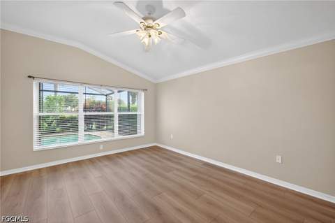 9550 Hemingway Ln, Fort Myers FL - photo 15 of 41