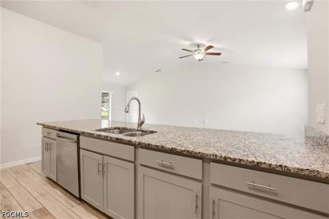 1024 NE 33rd Ln, Cape Coral FL - photo 20 of 47