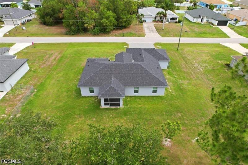 4 bedroom SingleFamilyResidence at 1024 NE 33rd Ln, Cape Coral, Cape Coral — photo 5