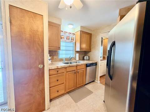 3163 Indian Village Ln, North Fort Myers FL - photo 9 of 45