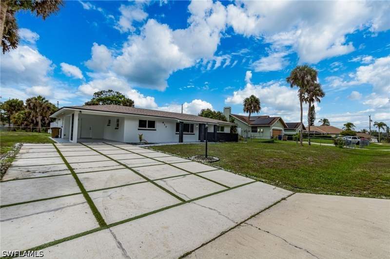 3 bedroom SingleFamilyResidence at 417 Roosevelt Ave, Lehigh Acres, Lehigh Acres — photo 2