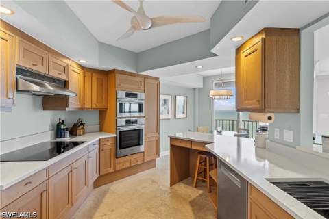 8111 Bay Colony Dr 1904, Naples FL - photo 12 of 50