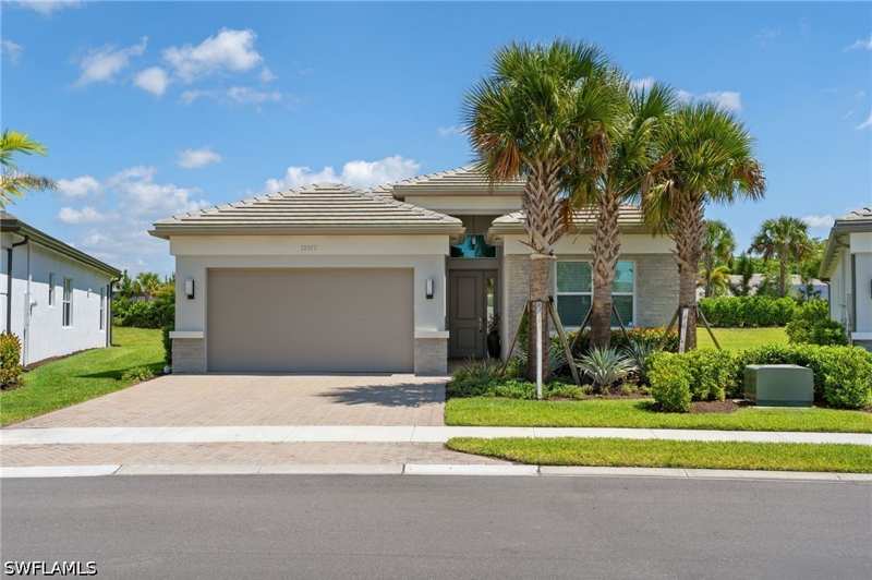 3 bedroom SingleFamilyResidence at 12377 Dahlia Ct, Valencia Trails, Naples — photo 1