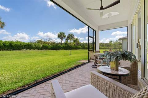 12377 Dahlia Ct, Naples FL - photo 19 of 43