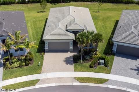 12377 Dahlia Ct, Naples FL - photo 23 of 43