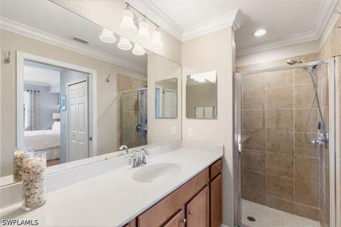 9735 Acqua Ct 615, Naples FL - photo 14 of 35
