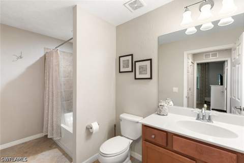 9735 Acqua Ct 615, Naples FL - photo 16 of 35