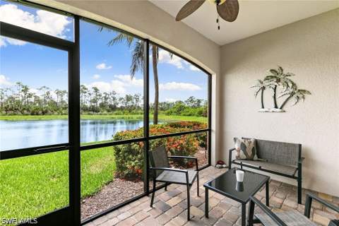 9735 Acqua Ct 615, Naples FL - photo 17 of 35