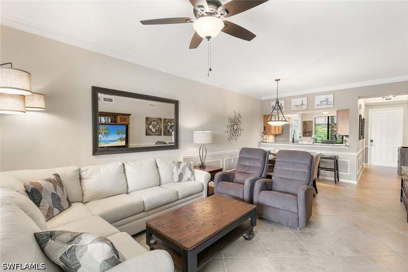 2 bedroom Condominium at 9735 Acqua Ct 615, Alberi Acqua, Naples — photo 4