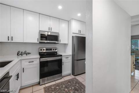 499 Forest Lakes Blvd 312, Naples FL - photo 8 of 50