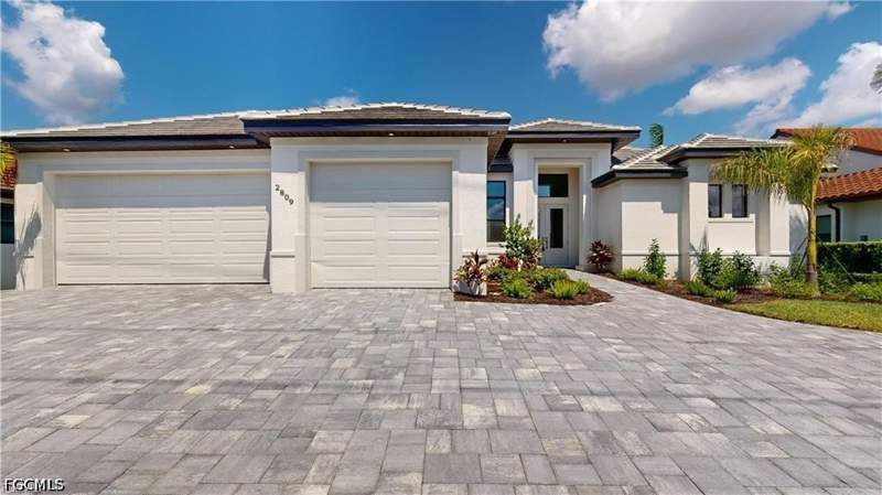 3 bedroom SingleFamilyResidence at 2809 Cape Coral PKWY W, CAPE CORAL, Cape Coral — photo 2