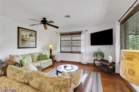 1533 Chesapeake Ave A5, Naples FL - photo 9 of 38