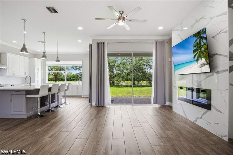 3 bedroom SingleFamilyResidence at 661 Grand Rapids Blvd, Waterways Of Naples, Naples — photo 3