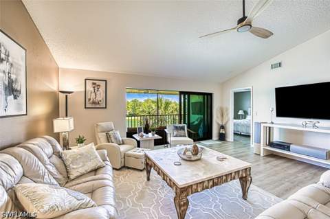 5708 Deauville Cir J305, Naples FL - photo 12 of 31