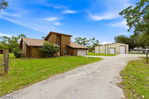 17140 Pleasure Rd, Cape Coral FL - photo 12 of 49