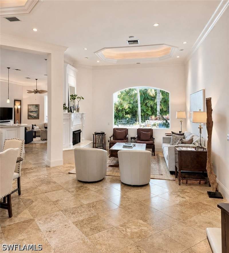 5 bedroom SingleFamilyResidence at 2056 Mission Dr, Monterey, Naples — photo 4