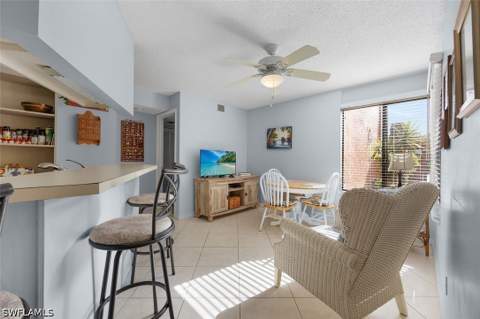 114 Cypress Way E D3, Naples FL - photo 10 of 29