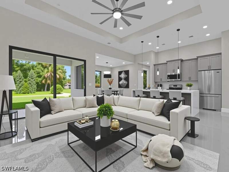 4 bedroom SingleFamilyResidence at 611 Lincoln Ave, Lehigh Acres, Lehigh Acres — photo 3