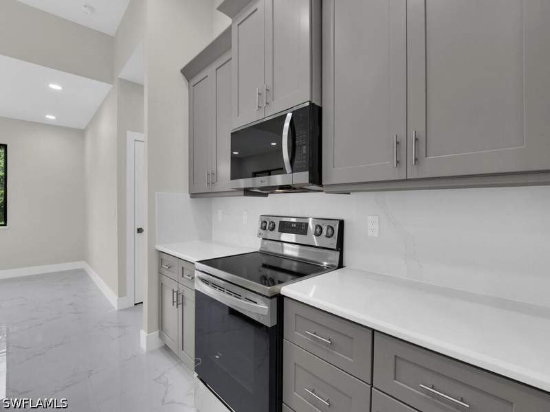 4 bedroom SingleFamilyResidence at 611 Lincoln Ave, Lehigh Acres, Lehigh Acres — photo 5