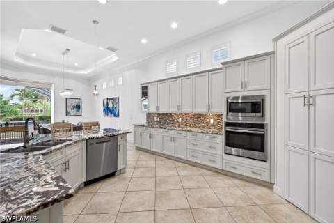 5054 Andros Dr, Naples FL - photo 13 of 45