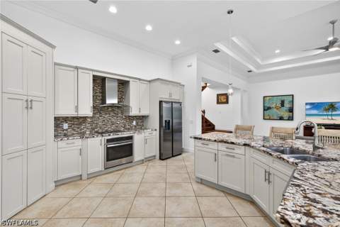 5054 Andros Dr, Naples FL - photo 14 of 45