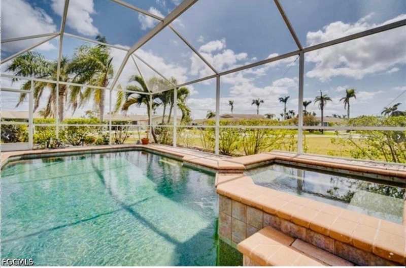 3 bedroom SingleFamilyResidence at 136 SE 45th Ter, Cape Coral, Cape Coral — photo 1