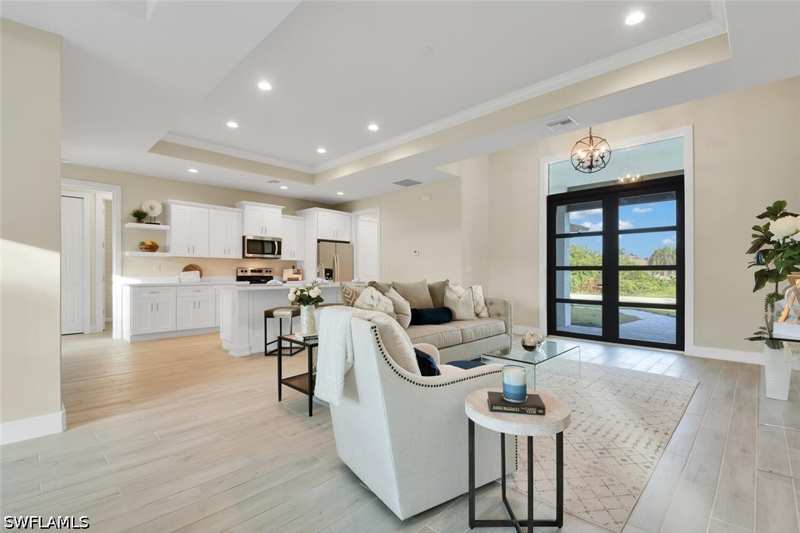 3 bedroom SingleFamilyResidence at 2512 Mabry St, Alva, Alva — photo 1