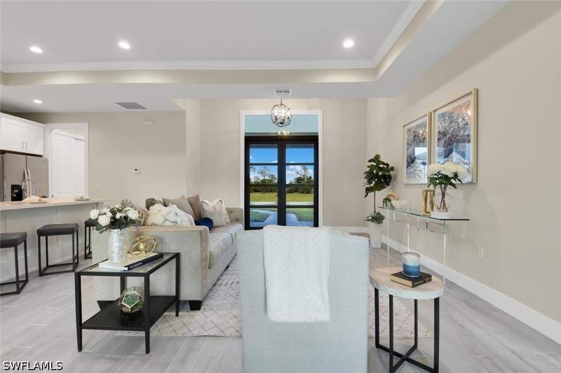 3 bedroom SingleFamilyResidence at 2512 Mabry St, Alva, Alva — photo 3